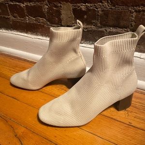 Everlane The Glove Boot In White